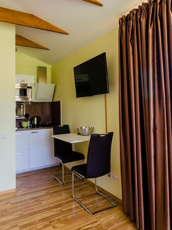 Vilatekila-Lili Apartments Palanga Ruang foto